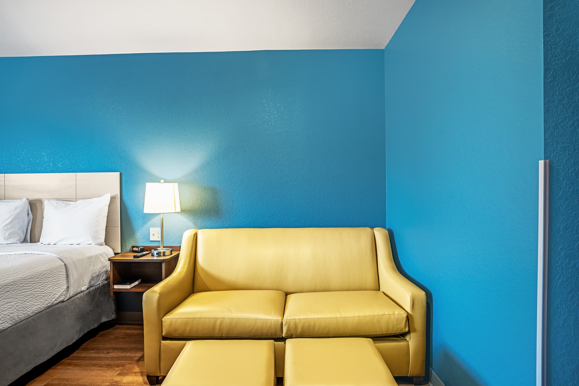 WoodSpring Suites Naples East photo 12 of 17
