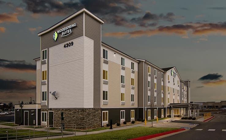 WoodSpring Suites Rogers Bentonville photo 3 of 12