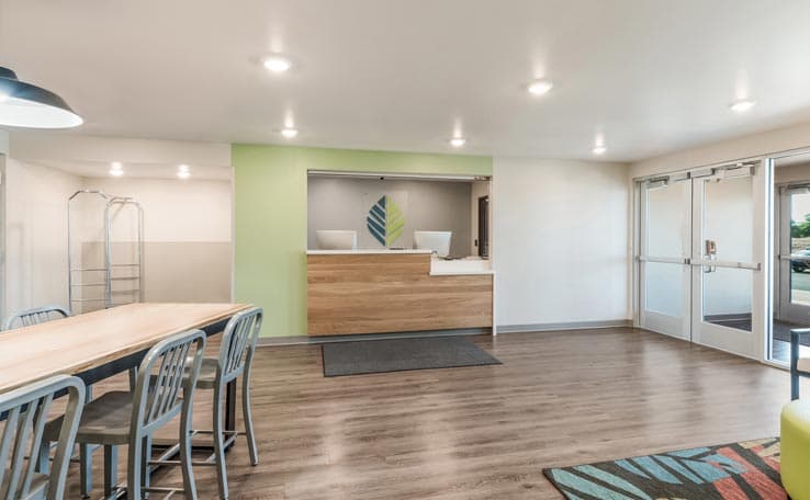 WoodSpring Suites Tucson-South photo 2 of 22