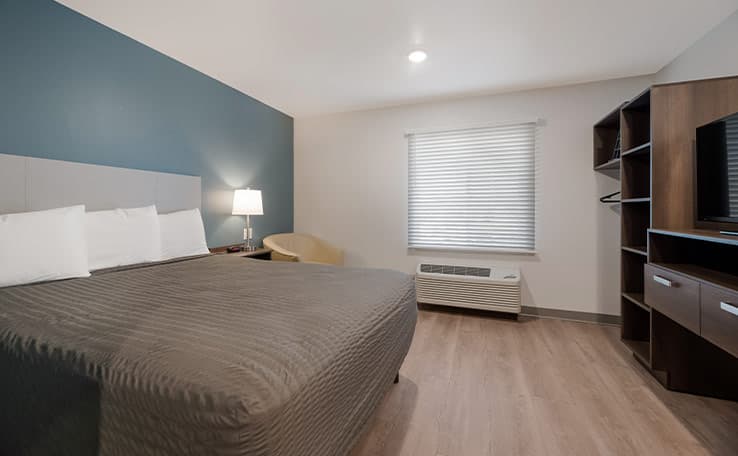 WoodSpring Suites Phoenix-Deer Valley photo 8 of 18