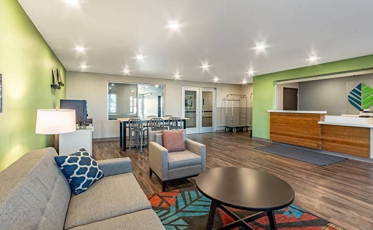 WoodSpring Suites Tolleson - Phoenix West photo 3 of 22