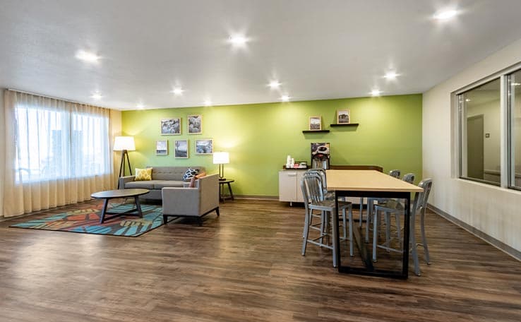 WoodSpring Suites Tolleson - Phoenix West photo 4 of 22