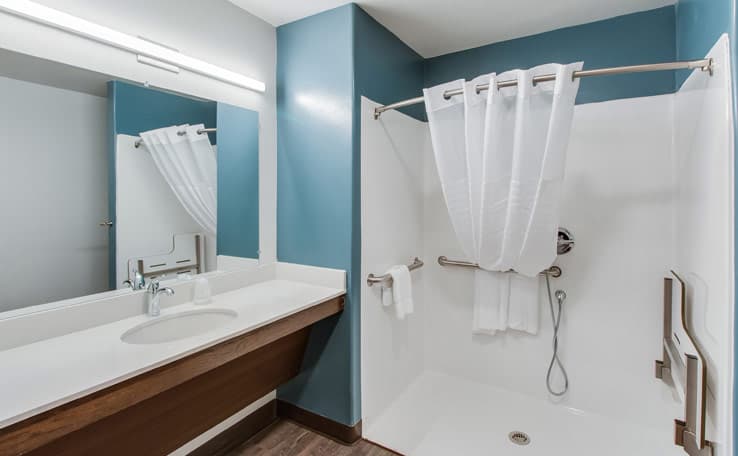 WoodSpring Suites Bakersfield Airport photo 13 of 19