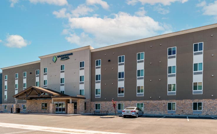 WoodSpring Suites Bakersfield Airport photo 1 of 19