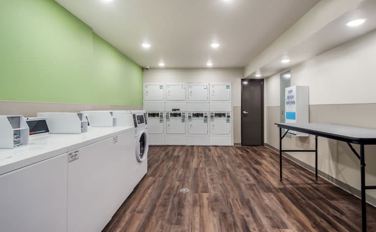 WoodSpring Suites Tampa Airport North Veterans Expressway photo 5 of 14