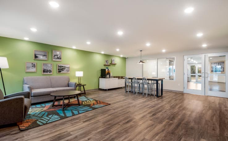 WoodSpring Suites Tampa Airport North Veterans Expressway photo 3 of 14