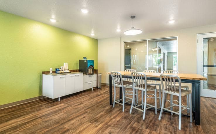 WoodSpring Suites Sanford North I-4 Orlando Area photo 4 of 19