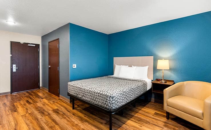 WoodSpring Suites Port St. Lucie photo 9 of 18
