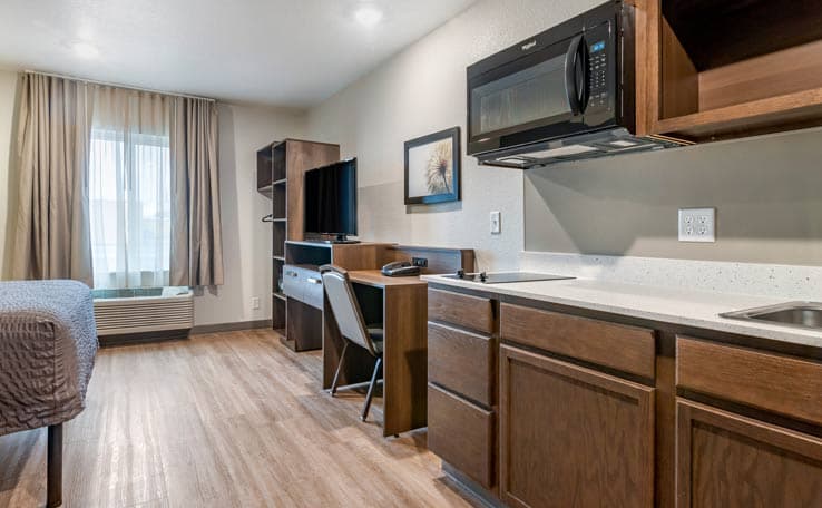 WoodSpring Suites Brunswick photo 8 of 17