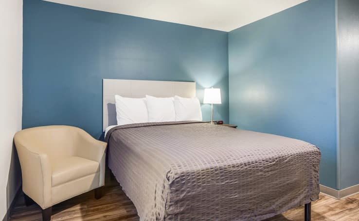 WoodSpring Suites Atlanta Newnan photo 15 of 21