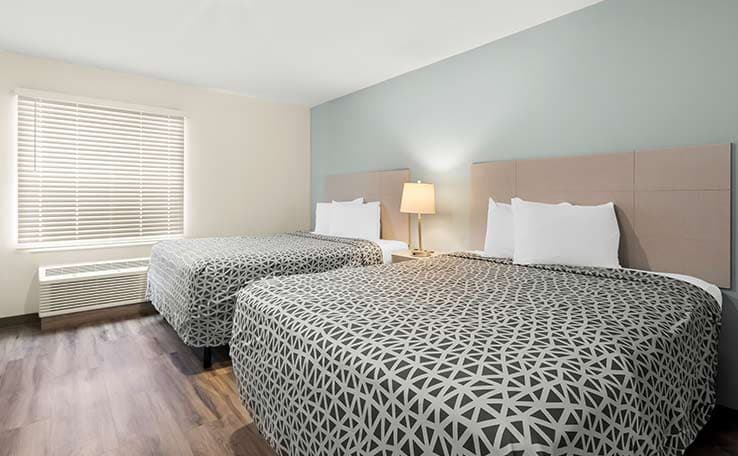 WoodSpring Suites Savannah West Chatham Parkway photo 10 of 15