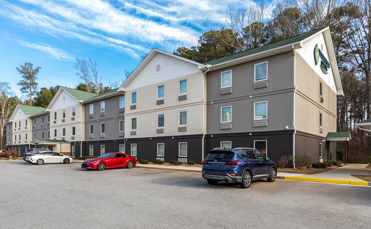 WoodSpring Suites Atlanta Airport photo 2 of 11