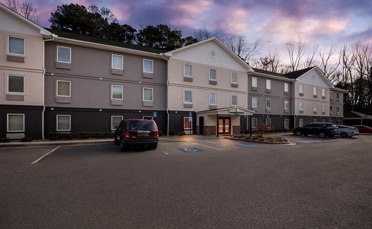 WoodSpring Suites Atlanta Airport photo 3 of 11