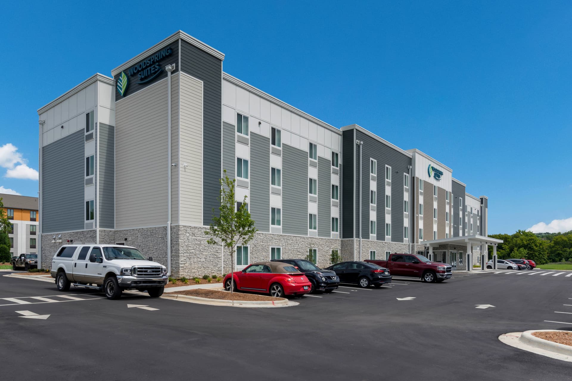 WoodSpring Suites St Peters-OFallon photo 1 of 17