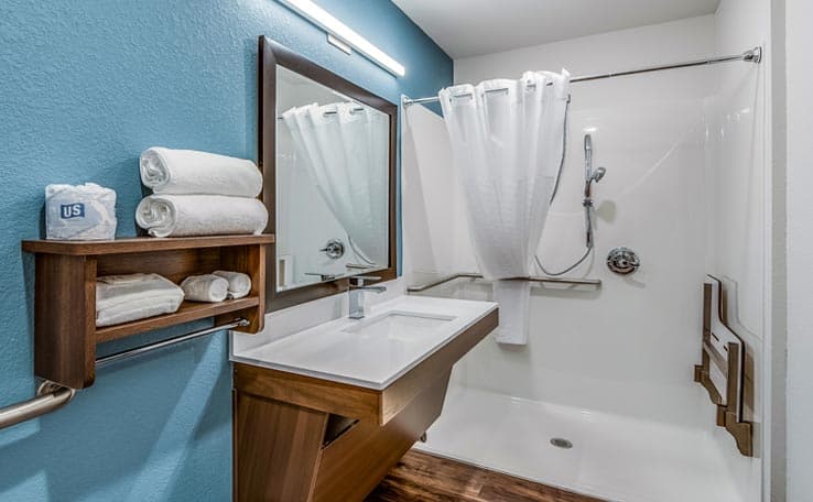 WoodSpring Suites West Des Moines photo 16 of 19