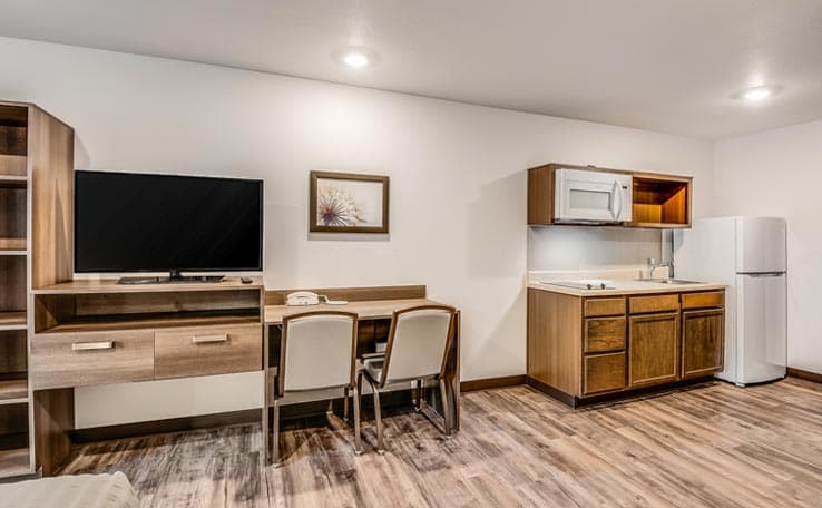 WoodSpring Suites West Des Moines photo 7 of 19