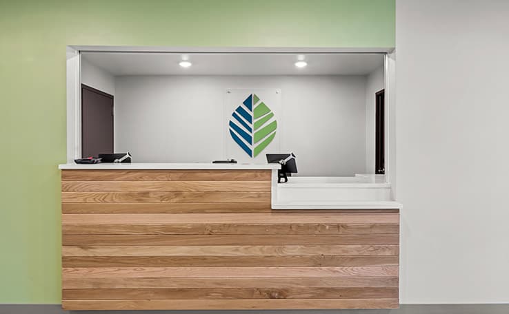 WoodSpring Suites Loves Park - Rockford photo 2 of 22