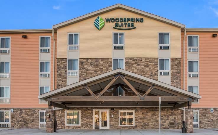 WoodSpring Suites Novi Farmington photo 1 of 20