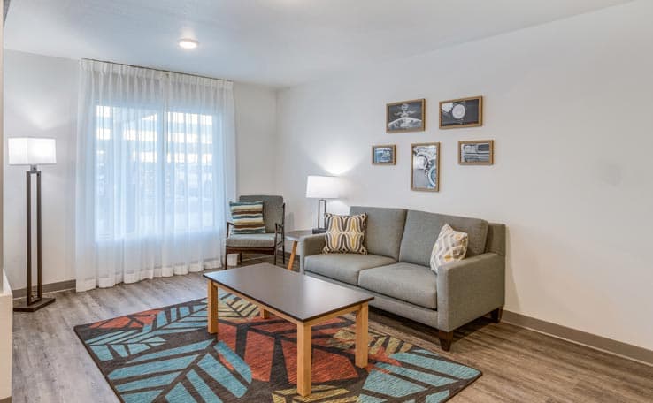 WoodSpring Suites Novi Farmington photo 3 of 20
