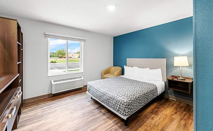 WoodSpring Suites Kansas City Airport photo 14 of 21