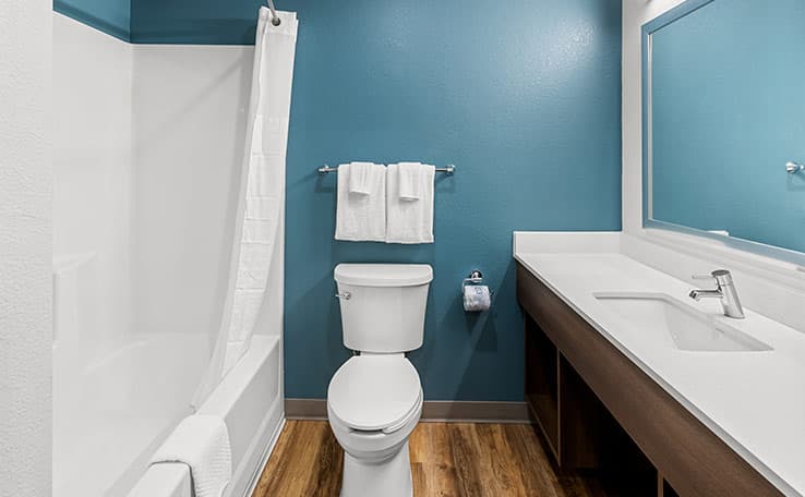 WoodSpring Suites Kansas City Airport photo 11 of 21