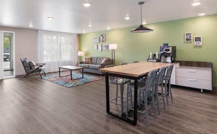 WoodSpring Suites Concord-Charlotte Speedway photo 3 of 16