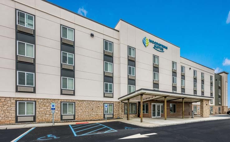 WoodSpring Suites Linden photo 1 of 21