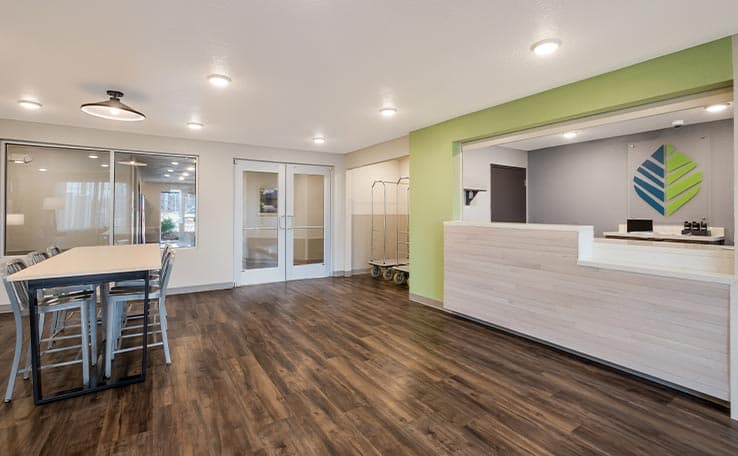 WoodSpring Suites South Brunswick - Princeton photo 2 of 21