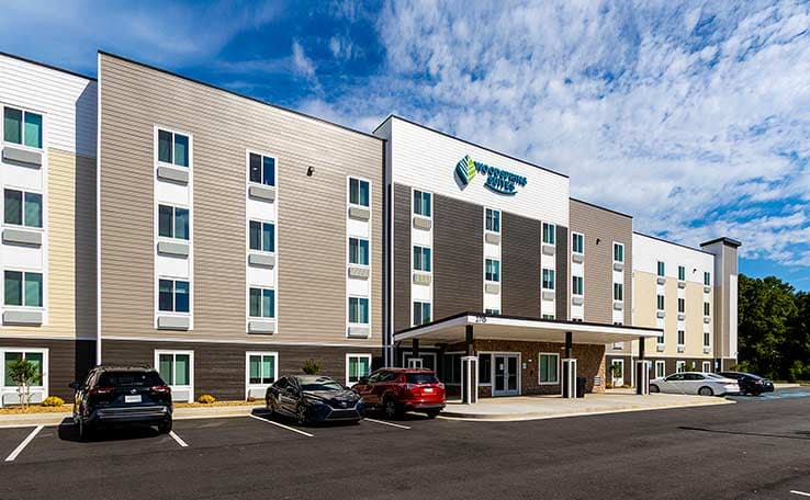 WoodSpring Suites Sumter near Shaw AFB photo 1 of 21