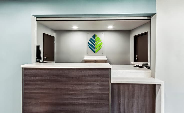 WoodSpring Suites Sumter near Shaw AFB photo 2 of 21