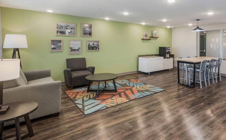 WoodSpring Suites Round Rock-Austin North photo 3 of 17