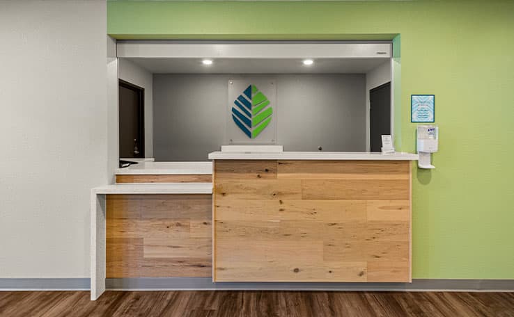 WoodSpring Suites Yorktown Newport News photo 2 of 19