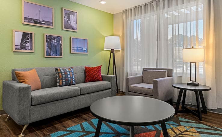 WoodSpring Suites Yorktown Newport News photo 4 of 19