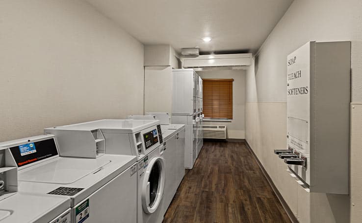 WoodSpring Suites Asheville - Biltmore West photo 3 of 14