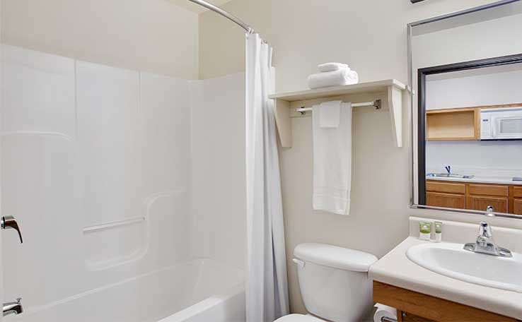 WoodSpring Suites Colonial Heights Fort Lee photo 8 of 14