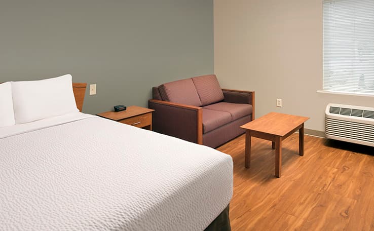 WoodSpring Suites Louisville Clarksville photo 7 of 15