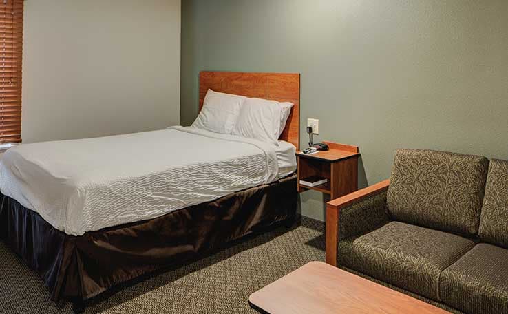 WoodSpring Suites Columbus NE I-270 Airport photo 8 of 18