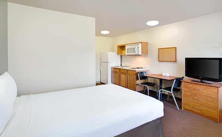 WoodSpring Suites Cincinnati Fairfield photo 5 of 15