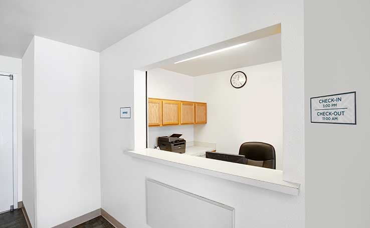 WoodSpring Suites Houston Willowbrook photo 2 of 14