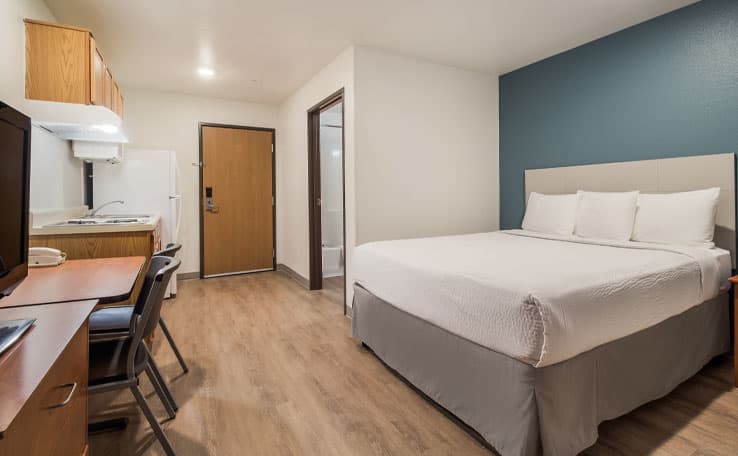 WoodSpring Suites Houston La Porte photo 6 of 15