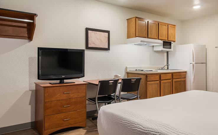 WoodSpring Suites Houston La Porte photo 5 of 15