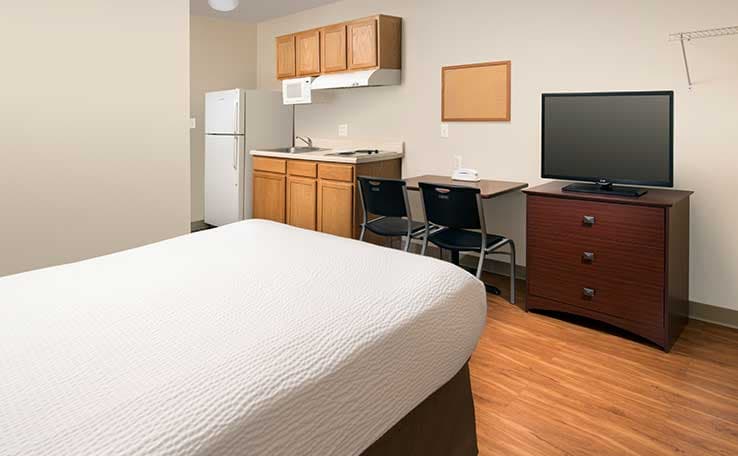 WoodSpring Suites Kansas City Mission photo 5 of 15