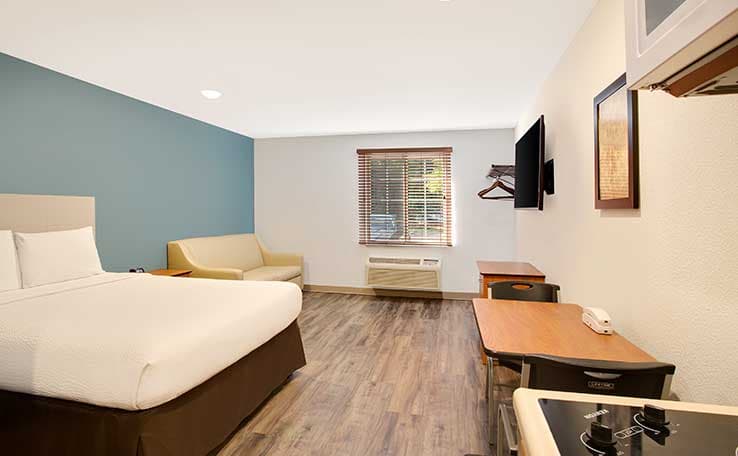 WoodSpring Suites Charlotte Shelby photo 9 of 17