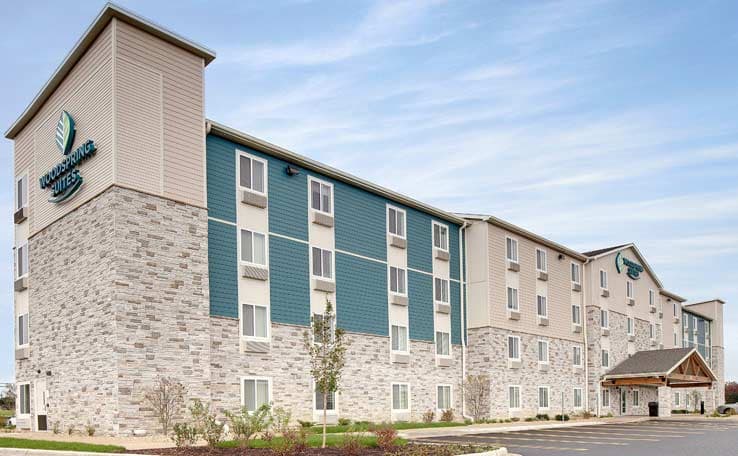 WoodSpring Suites Carol Stream - Chicago photo 1 of 18