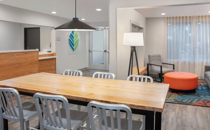 WoodSpring Suites Washington DC East Arena Drive photo 4 of 26