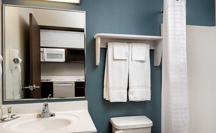 WoodSpring Suites Houston IAH Airport photo 17 of 26