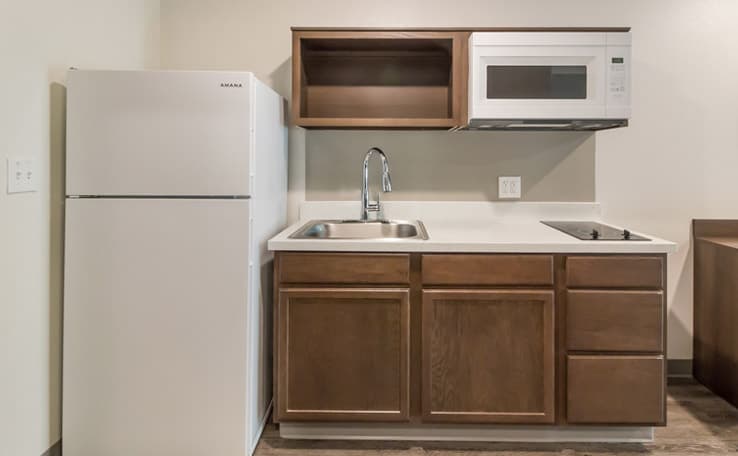 WoodSpring Suites Lake Jackson photo 6 of 18