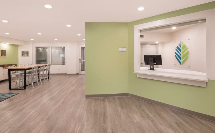 WoodSpring Suites Savannah Pooler photo 2 of 18