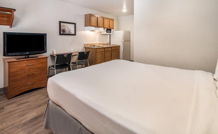 Extended Stay Hotel In Denton, TX | WoodSpring Suites Denton