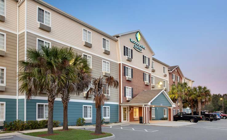 Extended Stay Hotels in Fort Meyers Northeast 33905 | WoodSpring Suites